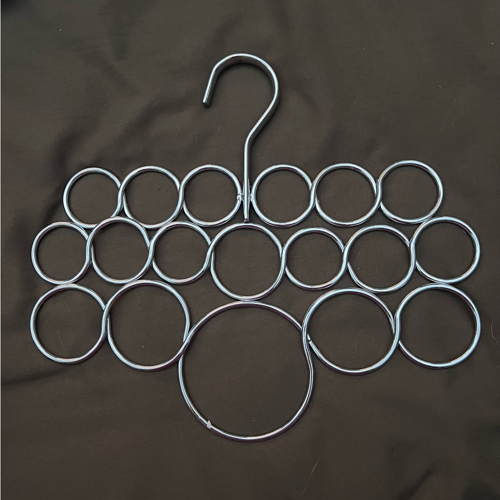 Scarf Belt Hanger Closet Organizer Silver Metal  NEW